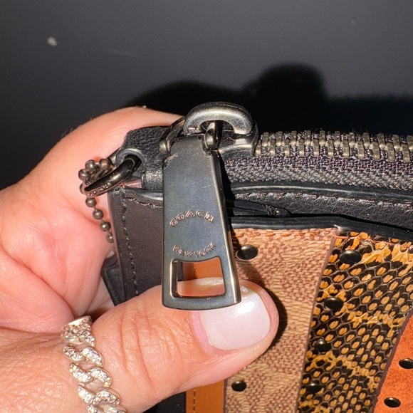 Coach Dreamer Wristlet - Picture 4 of 7